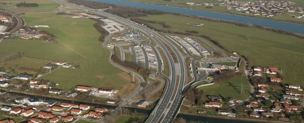Stazione di frontiera sull'autostrada Kiefersfelden-Kufstein